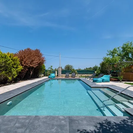 Infinity With Private Pool